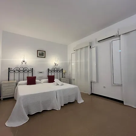 Pensión Hotel-restaurante Tres Encinas